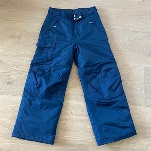 Boys snow pants(8-10) in excellent condition